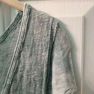 Long, egg green, V-Neck short sleeved ruffle shirt